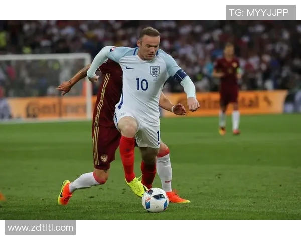 成都足球队耐力争议引发热议球迷与专家各执己见探讨球队表现