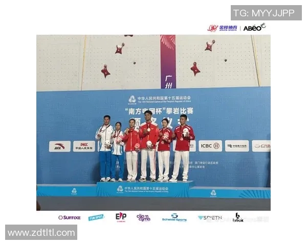 实时新闻深圳极限运动队在世界攀岩锦标赛中以55分领先其他队伍勇夺积分榜首位